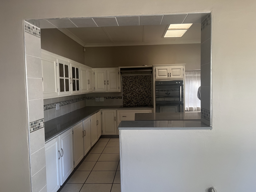 4 Bedroom Property for Sale in Baillie Park North West